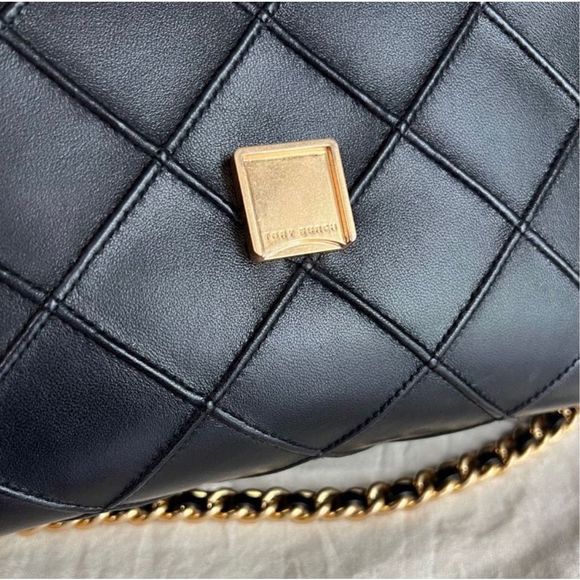 AUTH Tory Burch Black Fleming Soft Shoulder Bag - Picture 6 of 10
